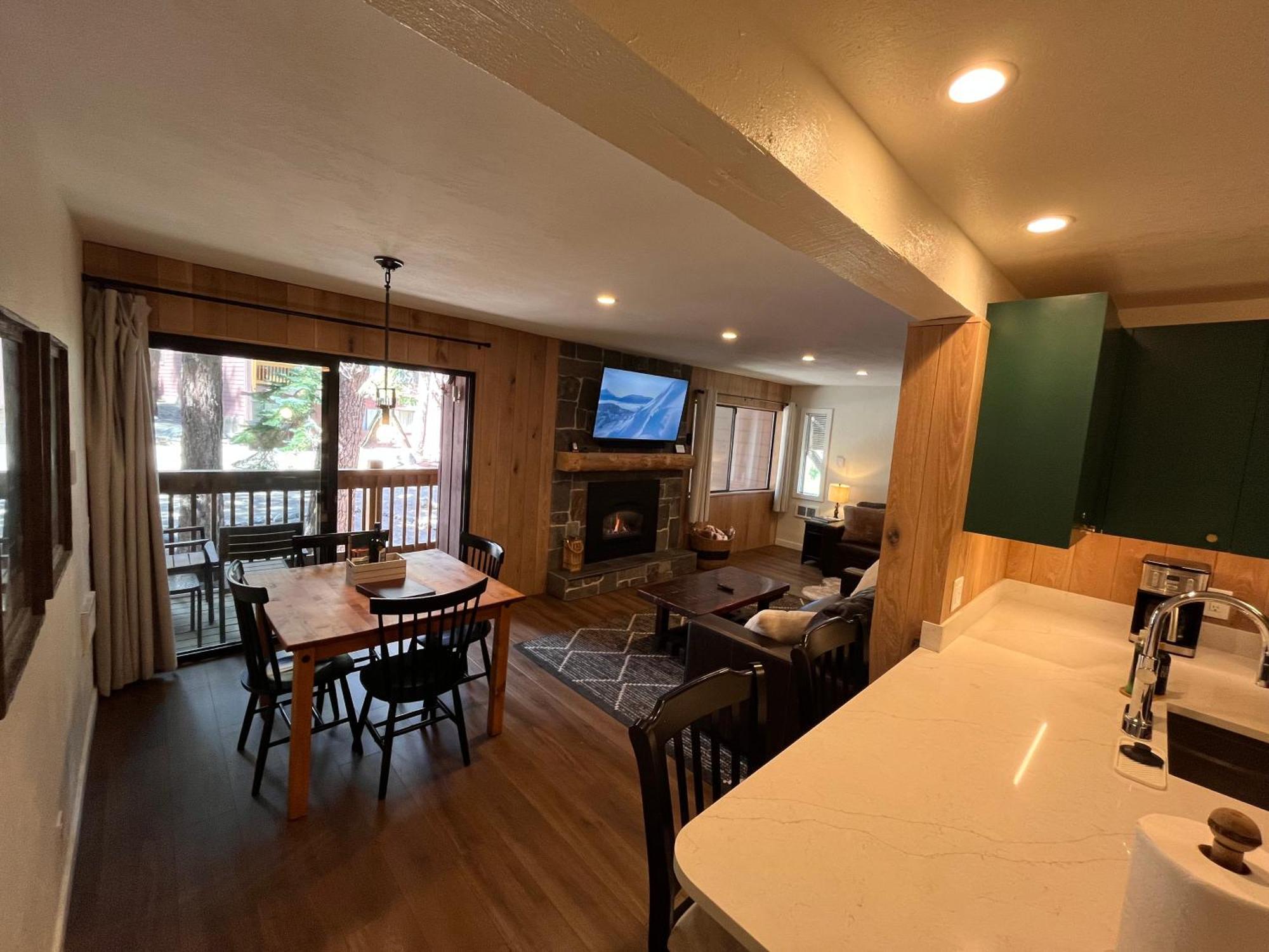 Tastefully Remodeled Condo At Mammoth Ski & Racquet Club, Hot Tub, Garage, 10 Min Walk To Ski Lifts Mammoth Lakes Dış mekan fotoğraf