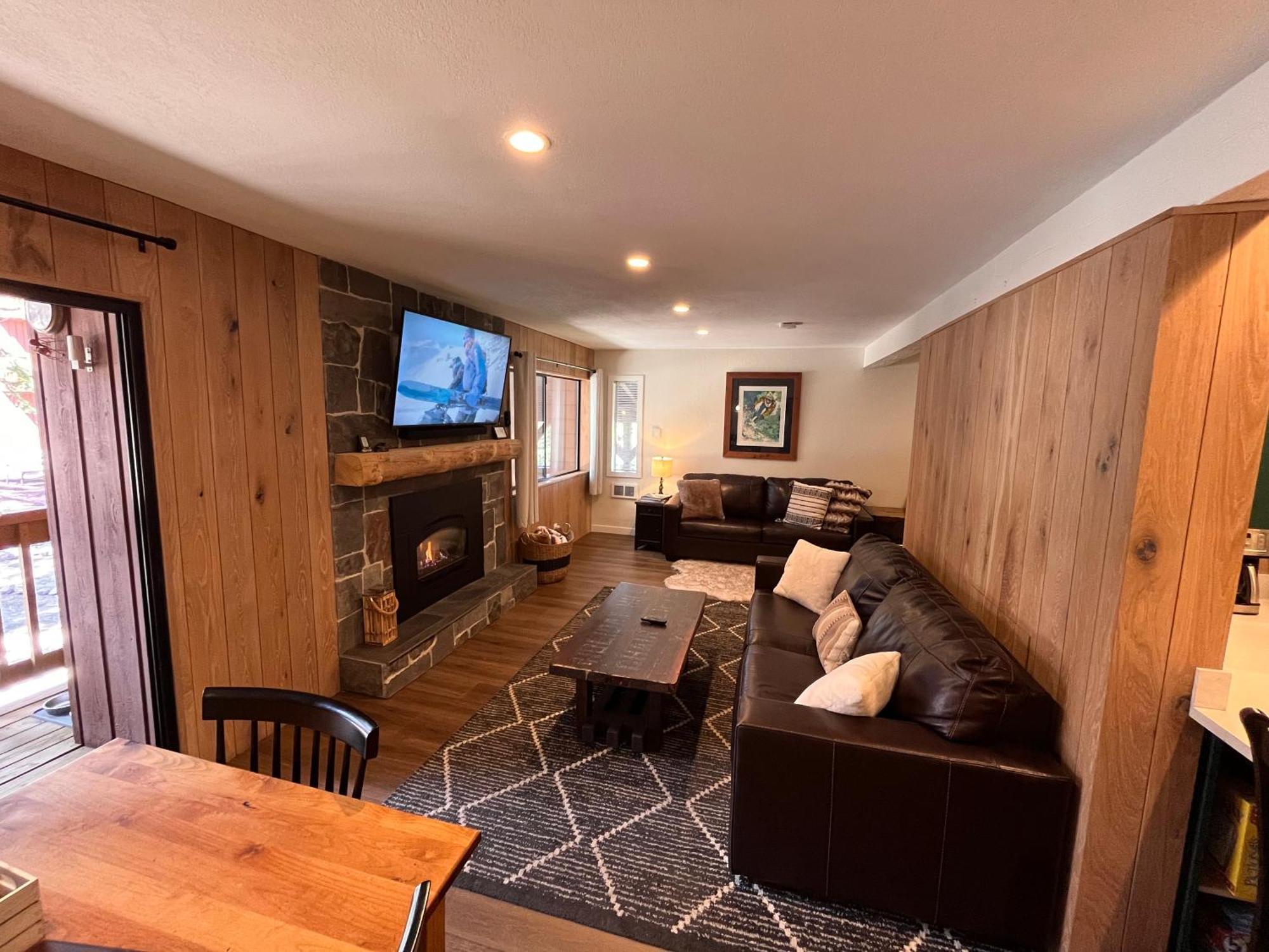 Tastefully Remodeled Condo At Mammoth Ski & Racquet Club, Hot Tub, Garage, 10 Min Walk To Ski Lifts Mammoth Lakes Dış mekan fotoğraf